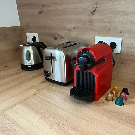 Cano 8 Personnes A 250m De L'ocean